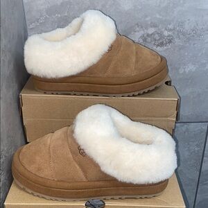 UGG TAZZLITA